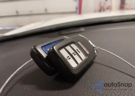 2014 Honda Accord Hybrid Ex-L z USA, uszkodzony, nr VIN 1HGCR6F53EA010341